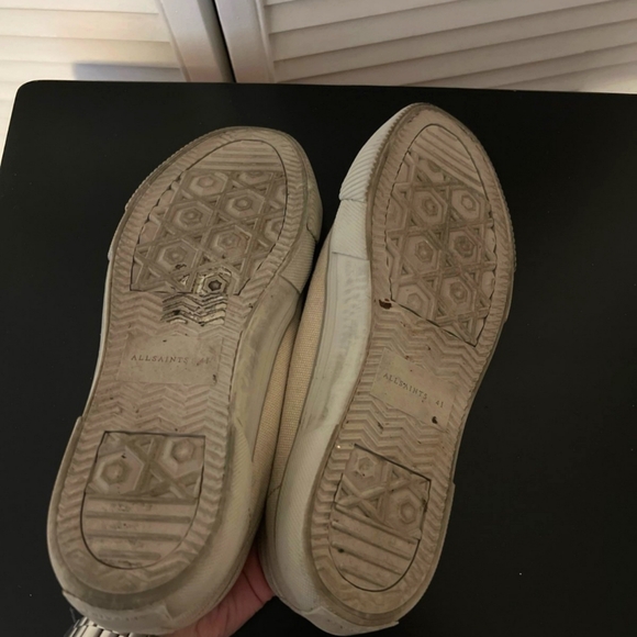 AllSaints cream colored canvas sneakers - m8 w9.5 - Picture 8 of 8
